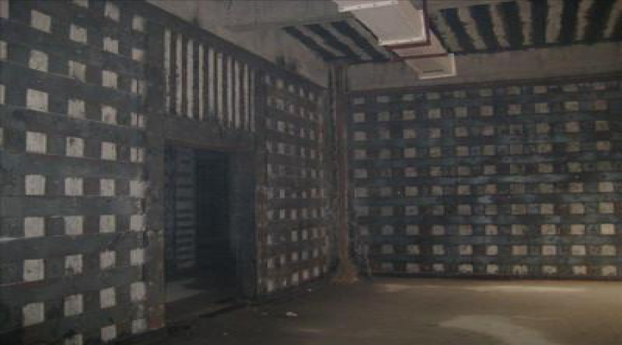 混凝土墻體加固